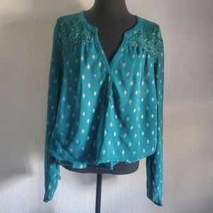 Bila Womens Beaded Blouse Semi Sheer Gold Metallic Long Sleeve Peasent Blouse